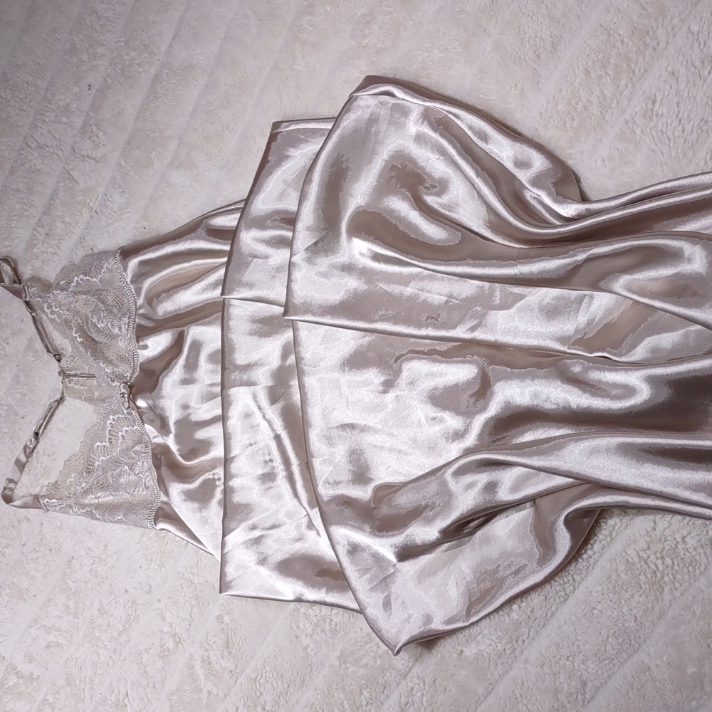 Floor length elegant cream color Lingerie
